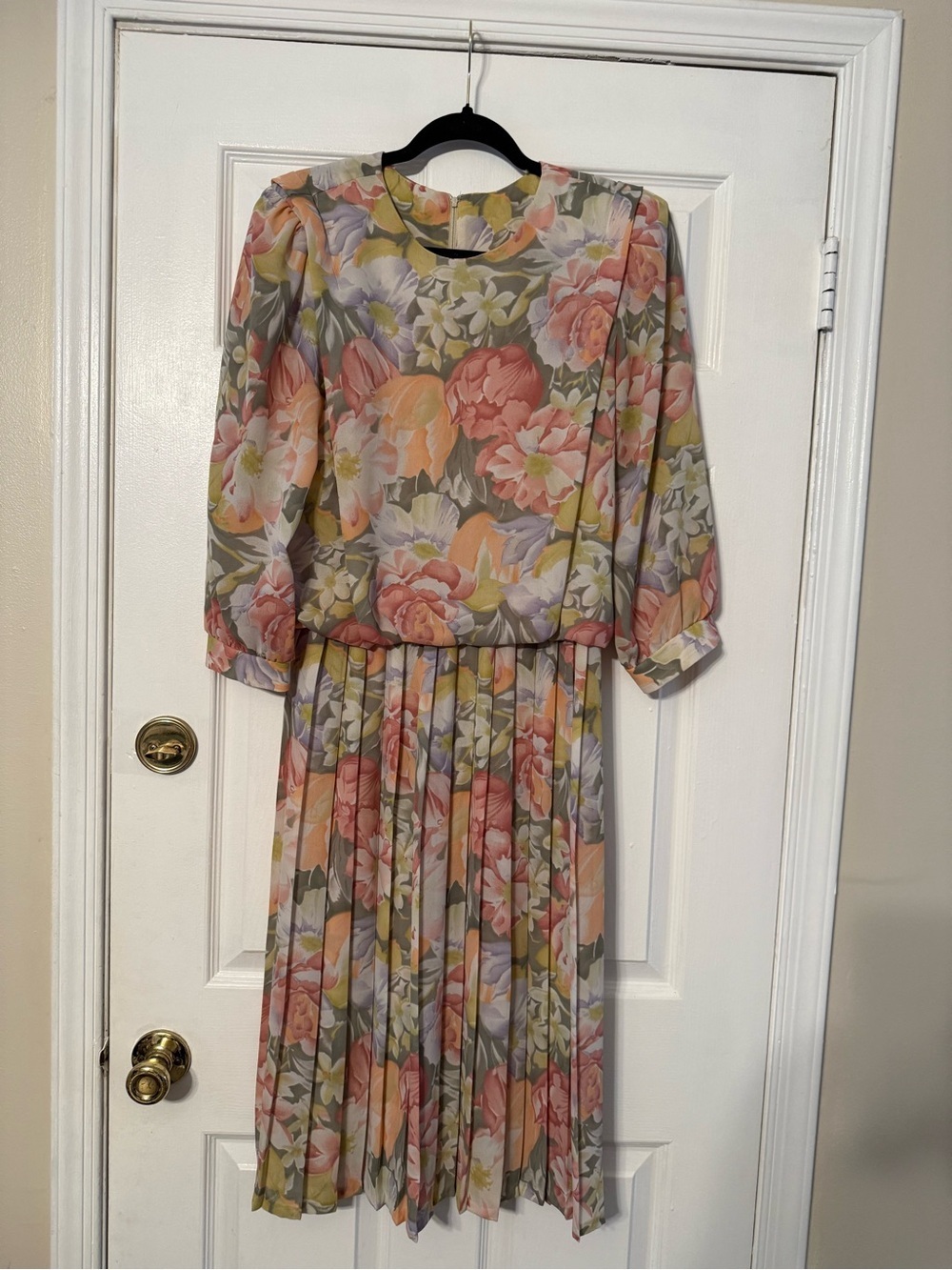 Vintage Floral Pleated Midi Dress - Pastel Multi